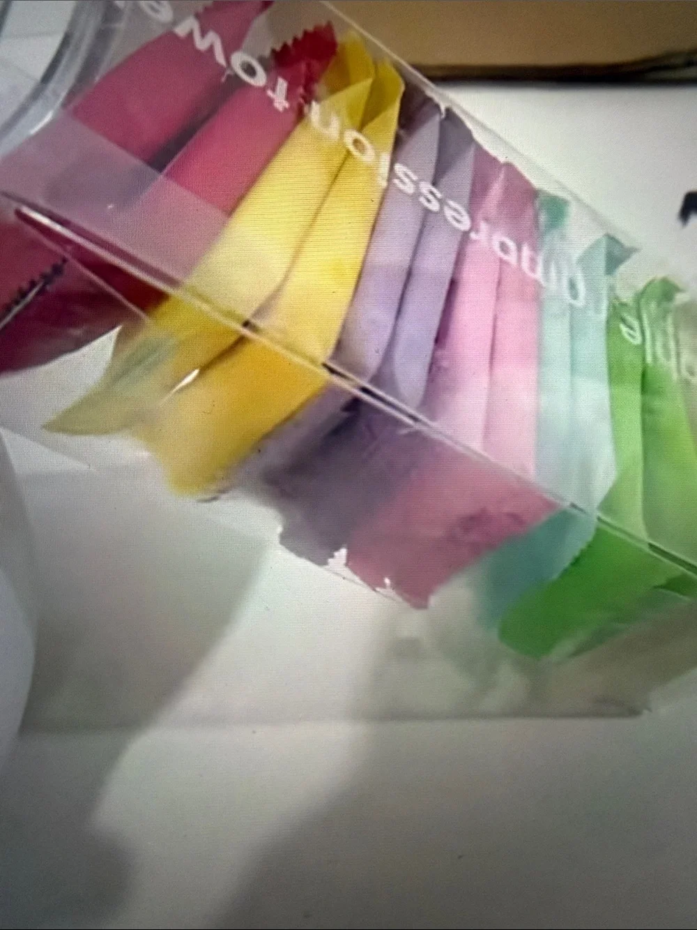 14 assorted compressed Towels. For wet & dry use. 🆕